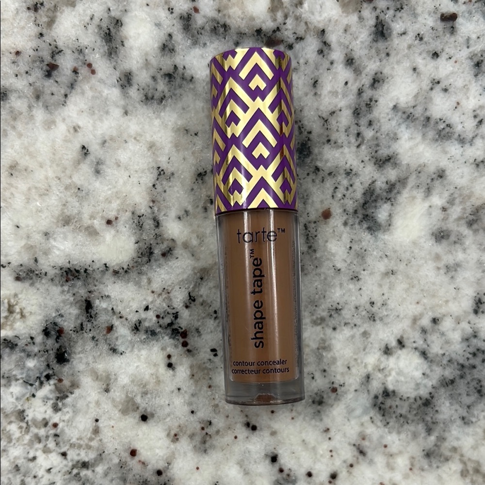 NWOT Tarte Shape Tape Contour Concealer